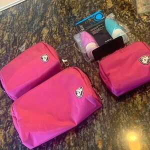 Heys Set of 3 pink travel pouches NWOT, plus 3 travel bottles NET